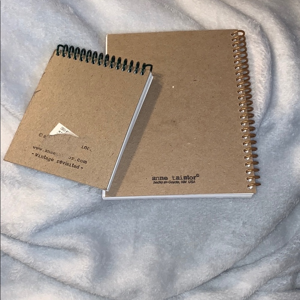 Anne Taintor Retired “Family” Themed Notepads - Picture 2 of 4